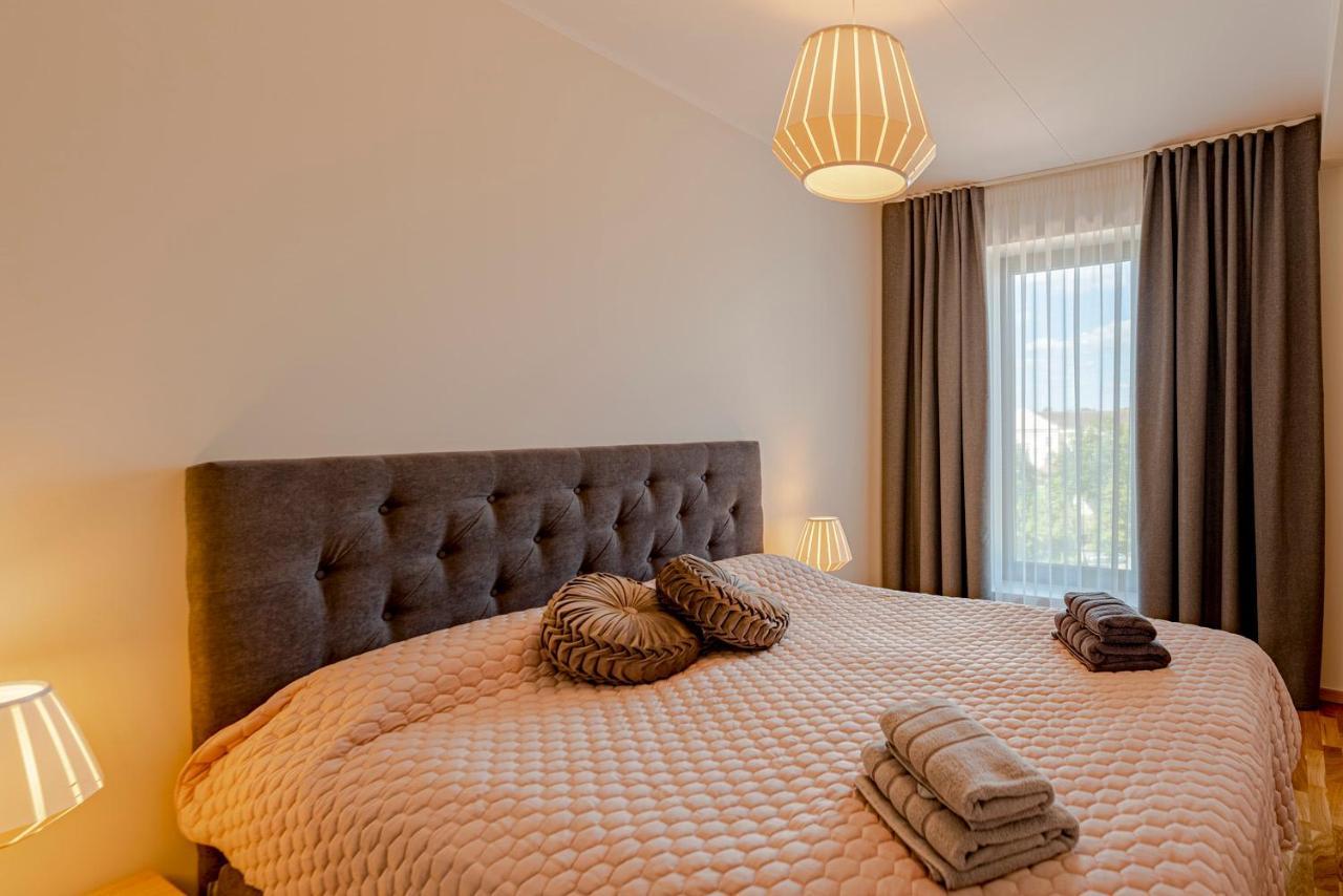 Artisa Riia Str 22A Luxury Apartment Tartu Exterior foto